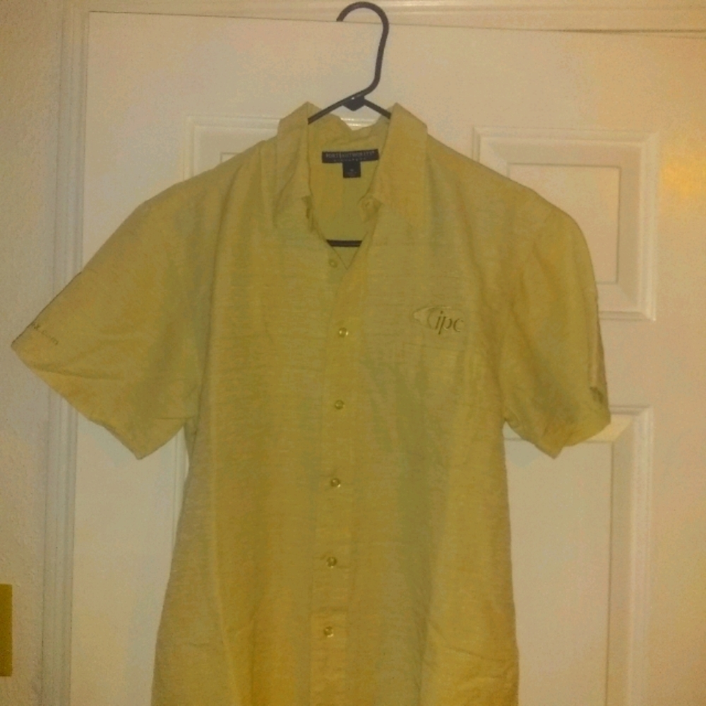 Port Authority Signature size M short sleeve shirt